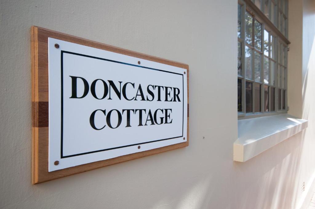 Doncaster Cottages Port Elizabeth Exterior foto